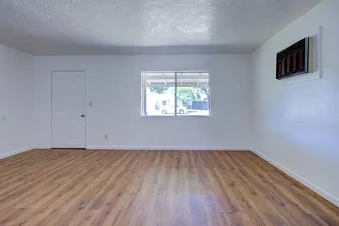 2354 Lambert St, Modesto, CA 95354 photo 6