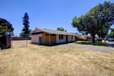 2354 Lambert St, Modesto, CA 95354 photo 2