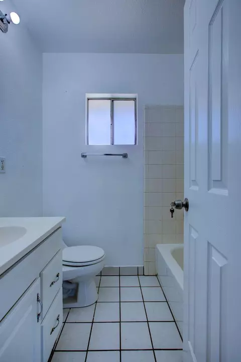 2354 Lambert St, Modesto, CA 95354 photo 13