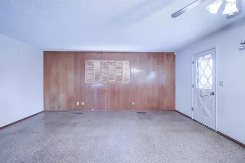Living - 1729 Beverly Dr, Modesto, CA 95358 photo 3 of 8