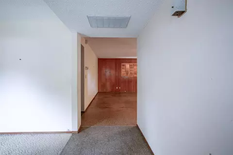Entry Way - 1729 Beverly Dr, Modesto, CA 95358 photo 1 of 4