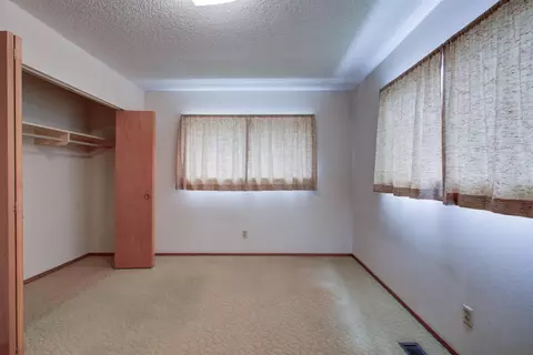 Bedroom - 1729 Beverly Dr, Modesto, CA 95358 photo 6 of 15
