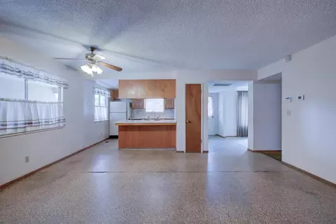 Living - 1729 Beverly Dr, Modesto, CA 95358 photo 2 of 8