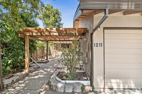 1211 Arthur St, Davis, CA 95616 photo 21