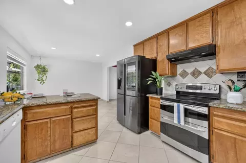 Kitchen - 5524 Crestline Dr, Foresthill, CA 95631 photo 4 of 6