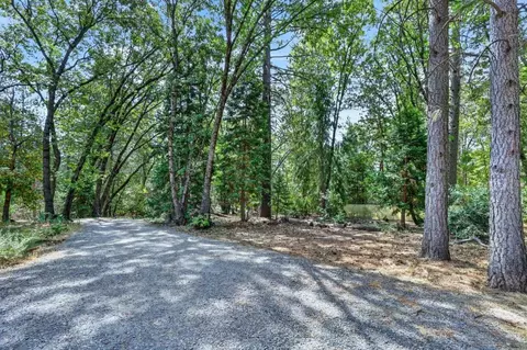 Exterior - 5524 Crestline Dr, Foresthill, CA 95631 photo 11 of 13