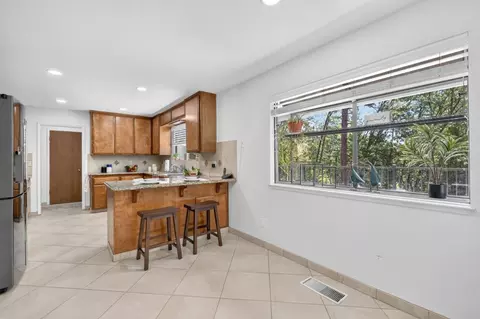 Kitchen - 5524 Crestline Dr, Foresthill, CA 95631 photo 5 of 6