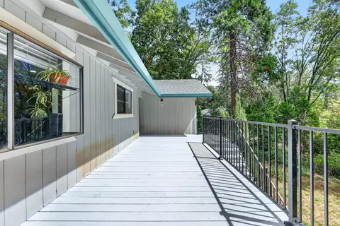 Exterior - 5524 Crestline Dr, Foresthill, CA 95631 photo 2 of 13