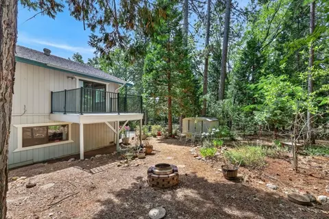 Exterior - 5524 Crestline Dr, Foresthill, CA 95631 photo 7 of 13