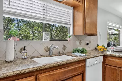 Kitchen - 5524 Crestline Dr, Foresthill, CA 95631 photo 6 of 6