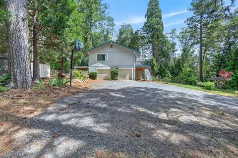 Exterior - 5524 Crestline Dr, Foresthill, CA 95631 photo 10 of 13