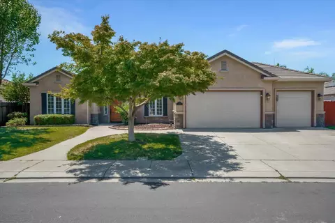 Exterior - 565 Springcreek Pl, Manteca, CA 95337 photo 4 of 9