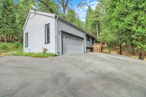 607 Dogwood Dr, Murphys, CA 95247 photo 4