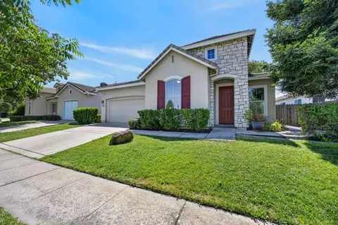 5767 Bridgecross Dr, Sacramento, CA 95835