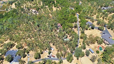 View/Area - 3300 Broken Branch Trl, Placerville, CA 95667 photo 3 of 4