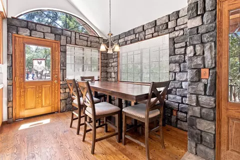 Dining - 3300 Broken Branch Trl, Placerville, CA 95667 photo 2 of 2