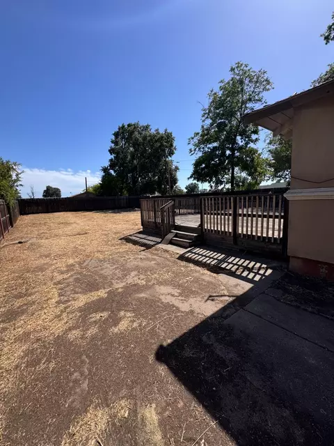 Exterior - 3310 U St, Antelope, CA 95843 photo 5 of 5