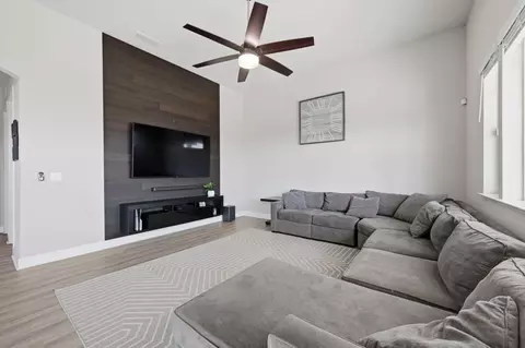 Living - 2012 Van Ruiten Dr, Lodi, CA 95242 photo 2 of 2