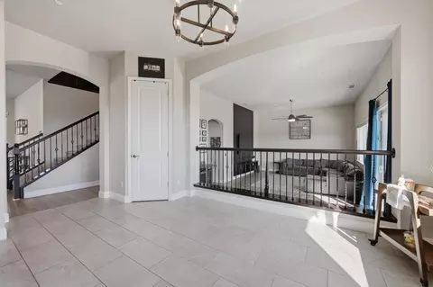 Entry Way - 2012 Van Ruiten Dr, Lodi, CA 95242 photo 5 of 8