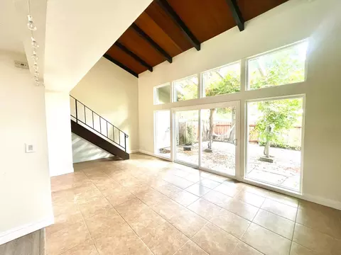 3215 Bermuda Ave #7, Davis, CA 95616