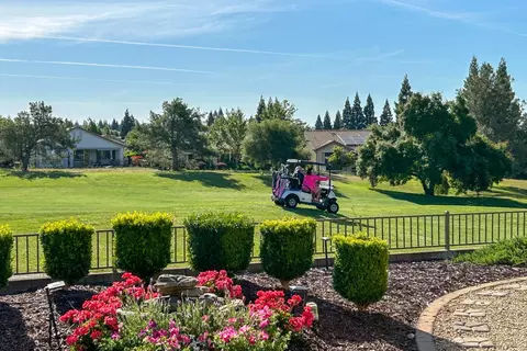 1817 Barn Vly, Lincoln, CA 95648