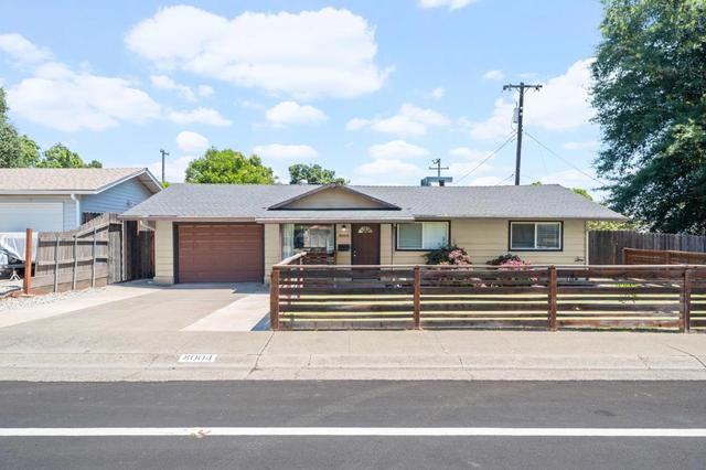 8004 Lichen Dr, Citrus Heights, CA 95621
