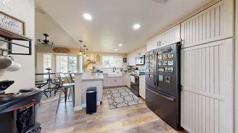 1744 Hyde Park Ln, Manteca, CA 95336 photo 9