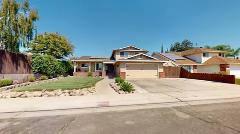 1744 Hyde Park Ln, Manteca, CA 95336 photo 2