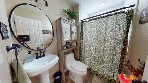 1744 Hyde Park Ln, Manteca, CA 95336 photo 21