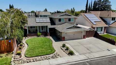 1744 Hyde Park Ln, Manteca, CA 95336 photo 3