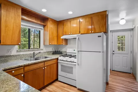 Kitchen - 2415 Murphys Dr, Arnold, CA 95223 photo 2 of 3
