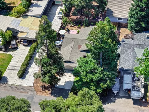 View/Area - 5112 Kovanda Ave, Carmichael, CA 95608 photo 5 of 7