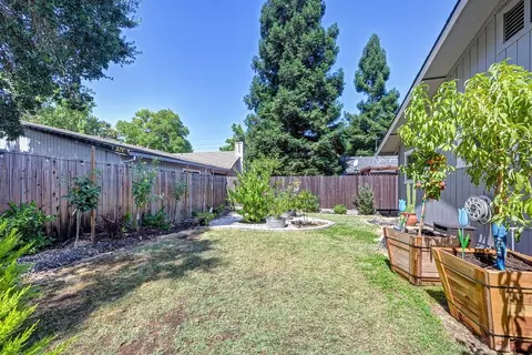 Exterior - 5112 Kovanda Ave, Carmichael, CA 95608 photo 25 of 30