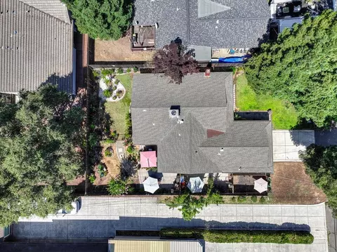 View/Area - 5112 Kovanda Ave, Carmichael, CA 95608 photo 3 of 7