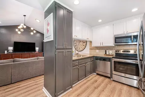 Kitchen - 5112 Kovanda Ave, Carmichael, CA 95608 photo 1 of 3