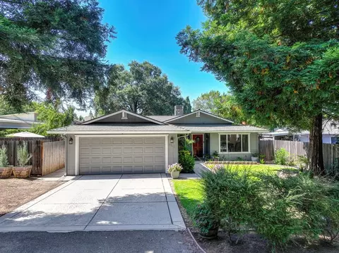 Exterior - 5112 Kovanda Ave, Carmichael, CA 95608 photo 6 of 30