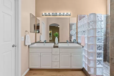 908 Santiago St, Davis, CA 95618 photo 18