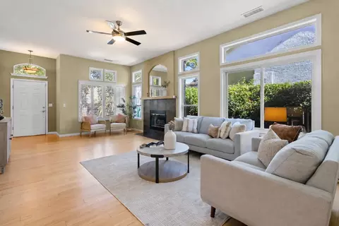 908 Santiago St, Davis, CA 95618 photo 7