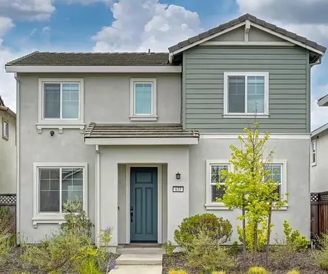 633 Barrett Lake Rd, West Sacramento, CA 95605