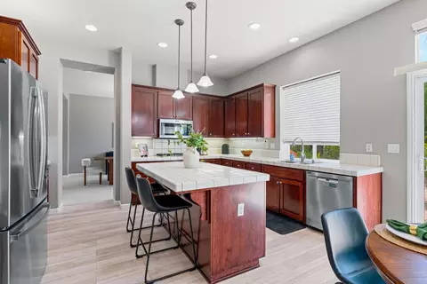 2208 Steinbeck Dr, Modesto, CA 95356 photo 15