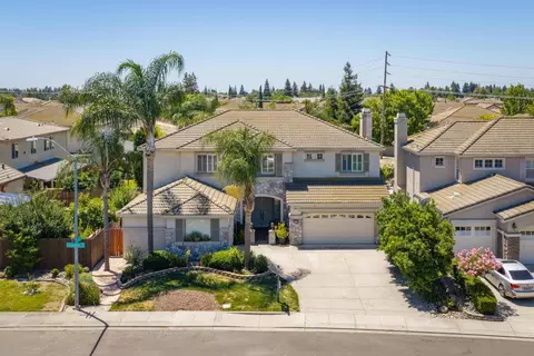 2208 Steinbeck Dr, Modesto, CA 95356 photo 4