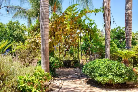 2208 Steinbeck Dr, Modesto, CA 95356 photo 52