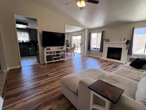 Living - 5016 Tamara Way, Salida, CA 95368 photo 2 of 5