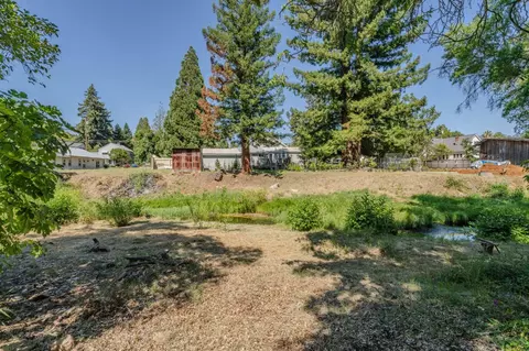 Exterior - 133 Badger St, Sutter Creek, CA 95685 photo 8 of 18