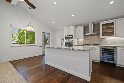 Kitchen - 133 Badger St, Sutter Creek, CA 95685 photo 4 of 10