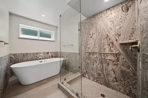 Bath - 133 Badger St, Sutter Creek, CA 95685 photo 2 of 8