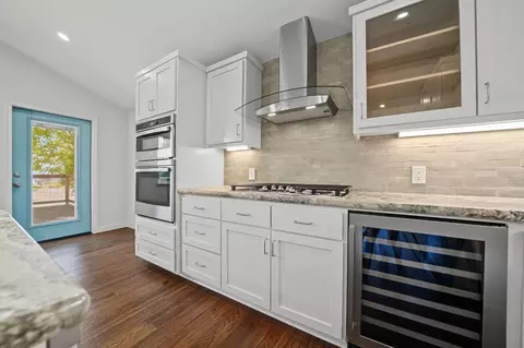 Kitchen - 133 Badger St, Sutter Creek, CA 95685 photo 3 of 10