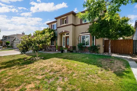 4105 Timeless Trail Dr, Modesto, CA 95356 photo 2