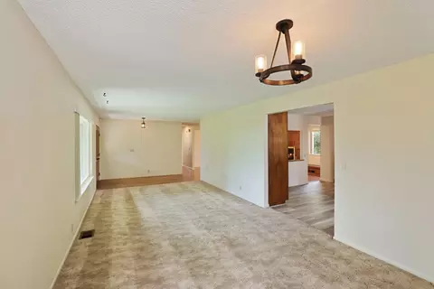 Living - 10675 E Peltier Rd, Acampo, CA 95220 photo 4 of 10