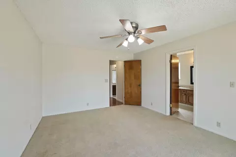 Bedroom - 10675 E Peltier Rd, Acampo, CA 95220 photo 3 of 6